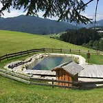 Zirbenhuette