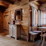 Chalet Zirbenhuette
