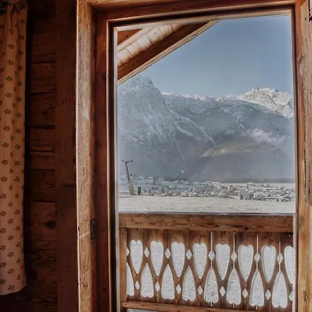Chalet Zirbenhuette *