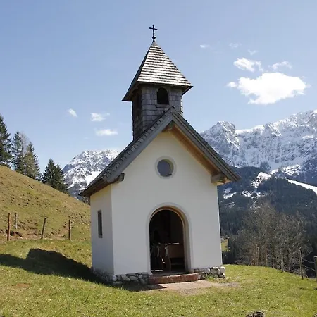 Chalet Zirbenhuette