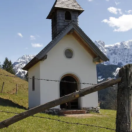 Zirbenhütte Alpesi faház *