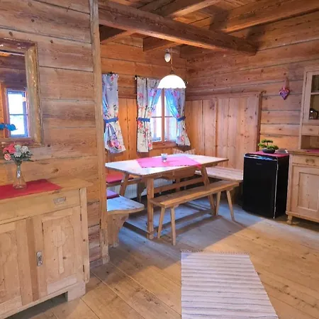 Zirbenhuette Chalet