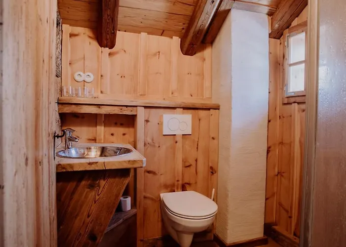 Zirbenhuette 阿布特瑙