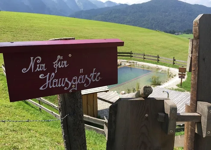 Zirbenhuette 압티나우