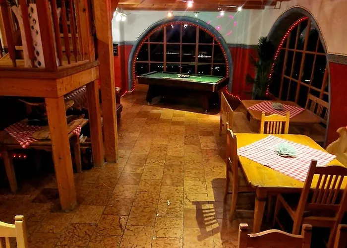 Zirbenhuette 木屋 阿布特瑙