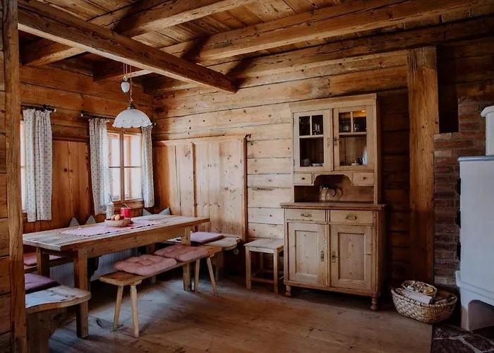 Zirbenhuette 압티나우