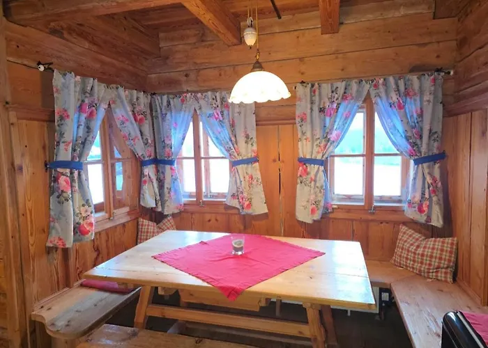 Zirbenhuette 샬레 *